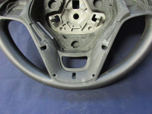 135810 Lancia Ypsilon III. sötét szürke színű,műanyag kormánykerék