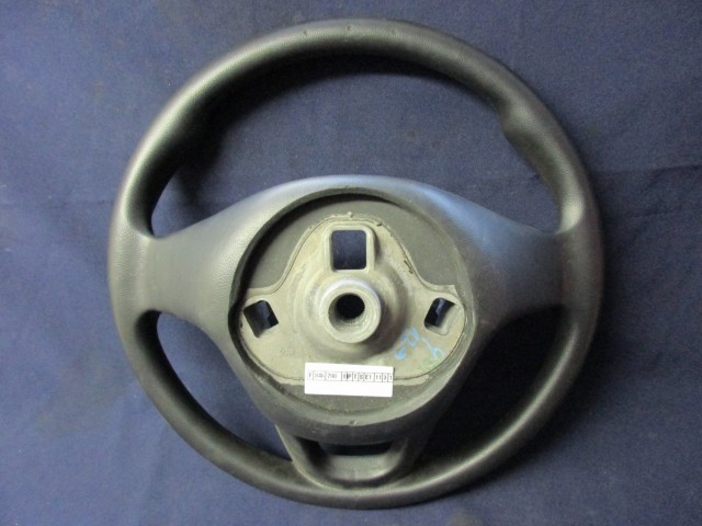 135810 Lancia Ypsilon III. sötét szürke színű,műanyag kormánykerék