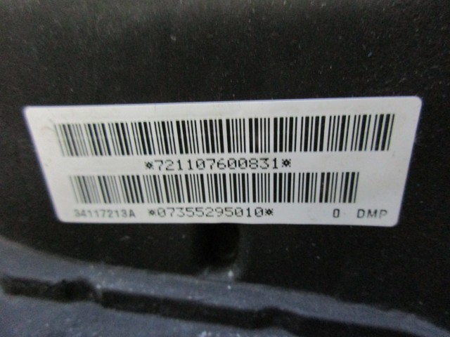 135810 Lancia Ypsilon III. sötét szürke színű,műanyag kormánykerék