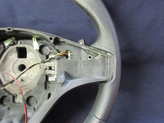 135780 Alfa Romeo Mito fekete színű, bőr kormánykerék