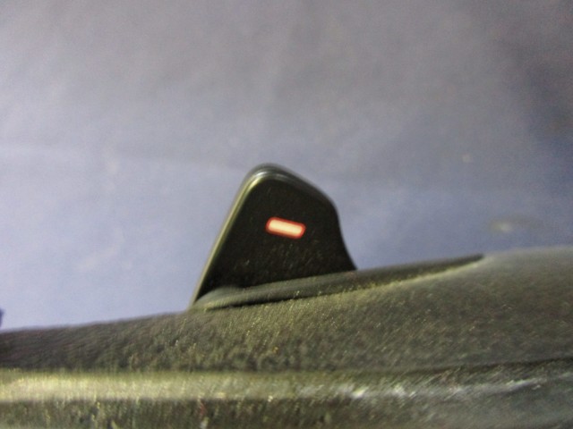 135780 Alfa Romeo Mito fekete színű, bőr kormánykerék