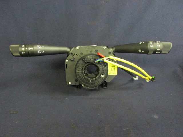 Fiat Grande Punto  gyári új, nem multikormányos kormánykapcsoló