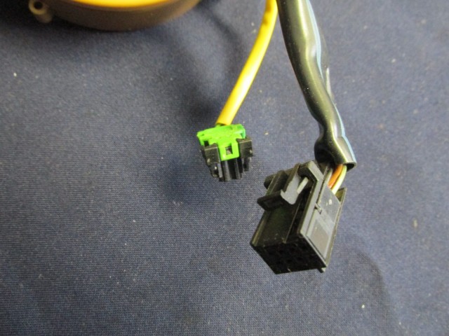 Fiat Fiorino,Qubo, Citroen Nemo, Peugeot Bipper multikormányos légzsák átvezető gyűrű