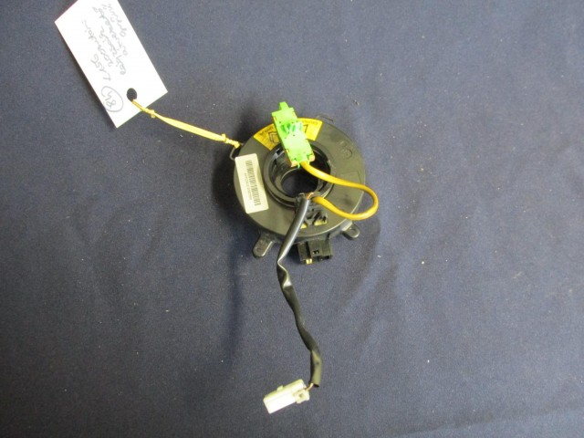 Alfa Romeo 156 2003 utáni, nem multikormányos, légzsák átvezető gyűrű