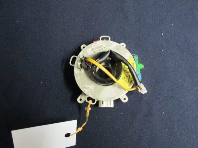 Fiat Bravo/Brava nem multikormányos, fehér színű,légzsák átvezető gyűrű