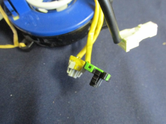 Fiat Linea nem multikormányos, légzsák átvezető gyűrű