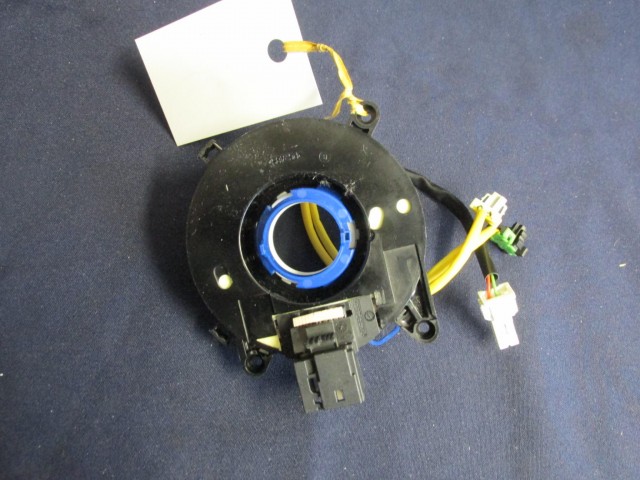 Fiat Linea nem multikormányos, légzsák átvezető gyűrű