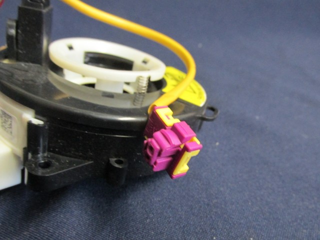 Lancia Ypsilon III. nem multikormányos légzsák átvezető gyűrű