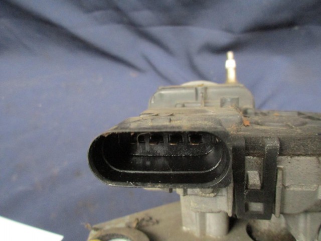 Alfa Romeo 147 első ablaktörlő mechanika motorral 50501305