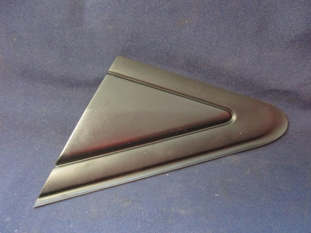 Fiat Bravo II. gyári új bal sárvédőn lévő csavar takaró műanyag 735499496