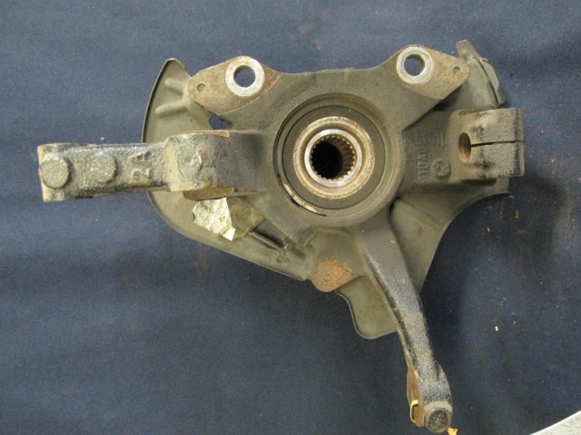 Fiat 500 TwinAir ,900cm3, benzin ,bal első csonkállvány