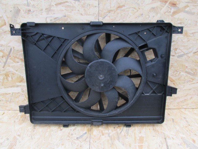 Alfa Romeo 159 1,9 Jtd hűtőventilátor keret motorral 50501449