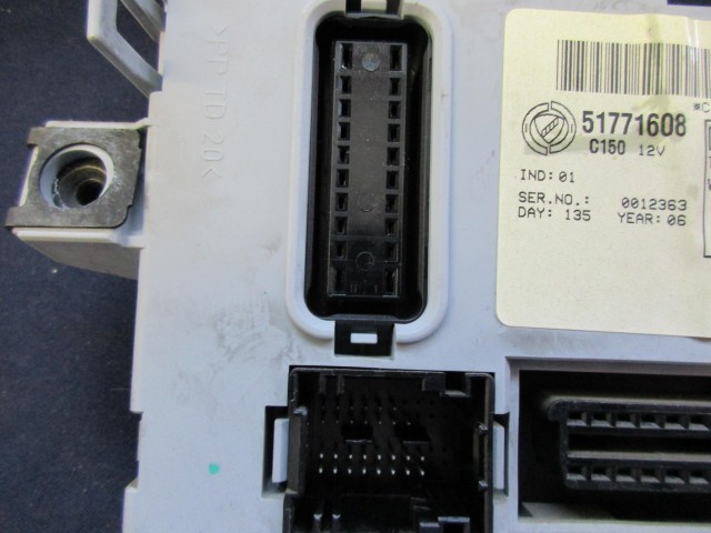 Fiat Doblo 2005-2009 immobiliser doboz 51771608