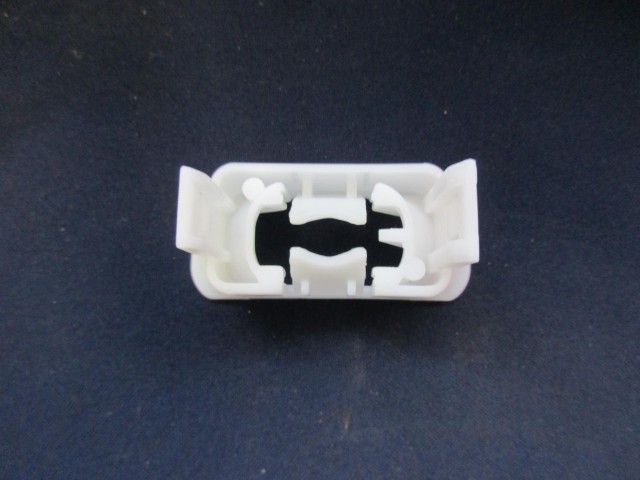 Alfa Romeo, Fiat, Lancia gyári új, kuplung munkahenger tengelyt rögzítő műanyag 46554494