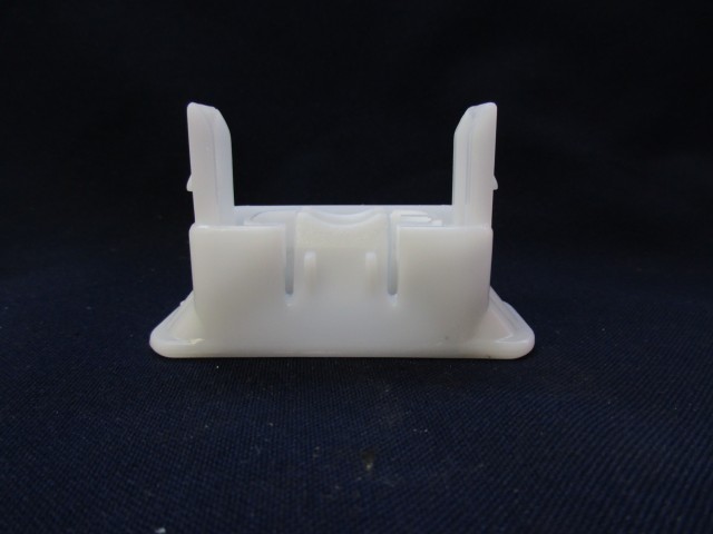 Alfa Romeo, Fiat, Lancia gyári új, kuplung munkahenger tengelyt rögzítő műanyag 46554494