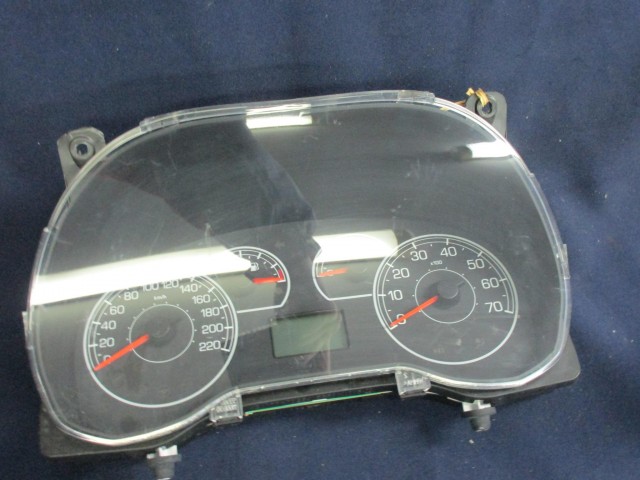 Fiat Grande Punto óracsoport 51867546