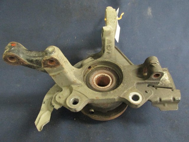 Fiat Stilo 1,9 Diesel, jobb első csonkállvány