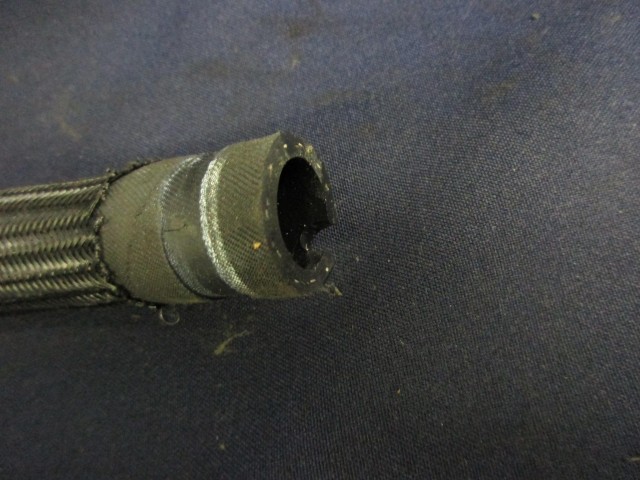 Fiat 1,4 benzin szervócső 51813688