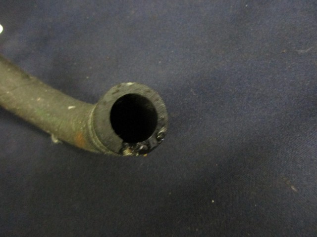 Fiat 1,4 benzin szervócső 51813688