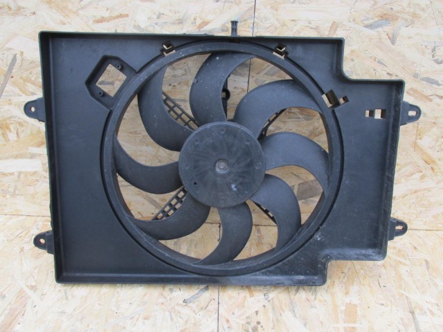 Alfa Romeo Gt 1,9 Jtd hűtőventilátor keret motorral 836000100