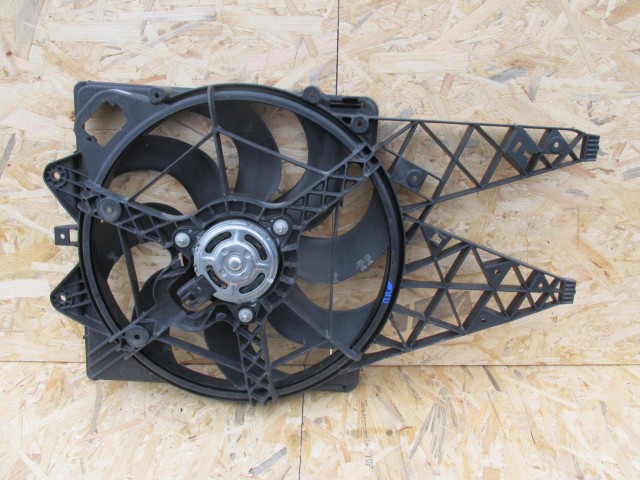 Fiat Bravo II. 1,9 Diesel  hűtőventilátor keret motorral 51805132