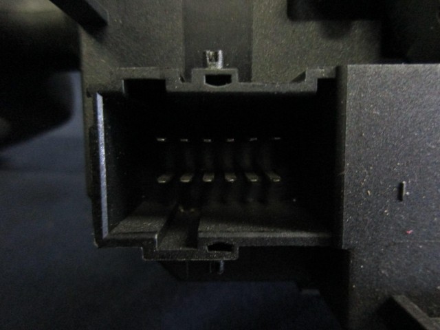 Alfa Romeo 159 kombi, automata világítás kapcsolós, kormánykapcsoló 