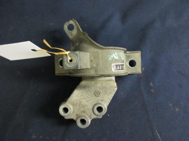 Fiat Panda II. 1,1 és 1,2 46839806 számú motortartó bak