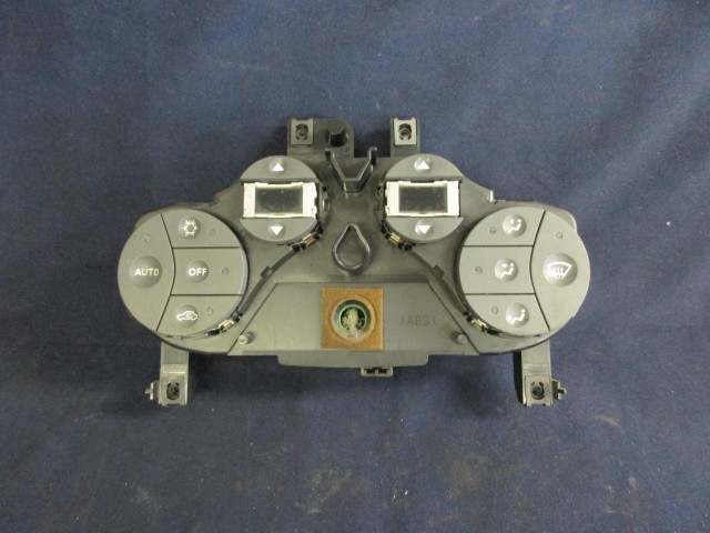 Fiat Panda 2003-2012 digit fűtéskapcsoló 735369906