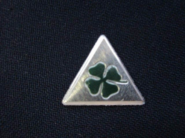 Kis méretű quadrifoglio  