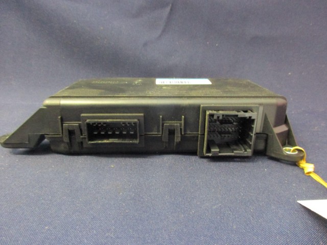 Fiat Stilo bal oldali ablakemelő vezérlő 51711372