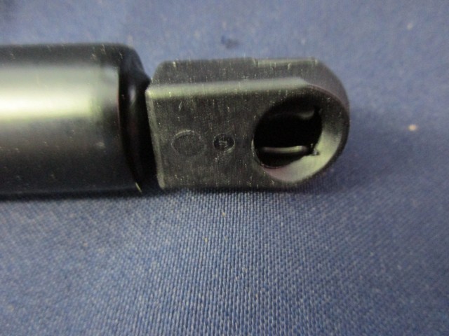 Fiat Stilo kombi utángyártott új,csomagtérajtó teleszkóp