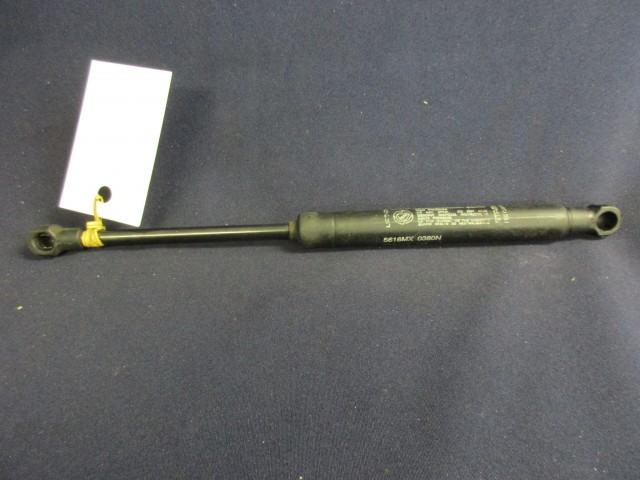 Lancia Lybra sedan csomagtérajtó teleszkóp 46428438