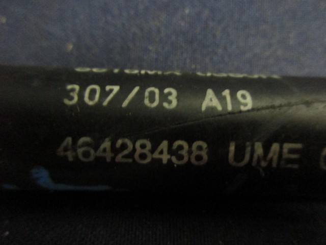 Lancia Lybra sedan csomagtérajtó teleszkóp 46428438