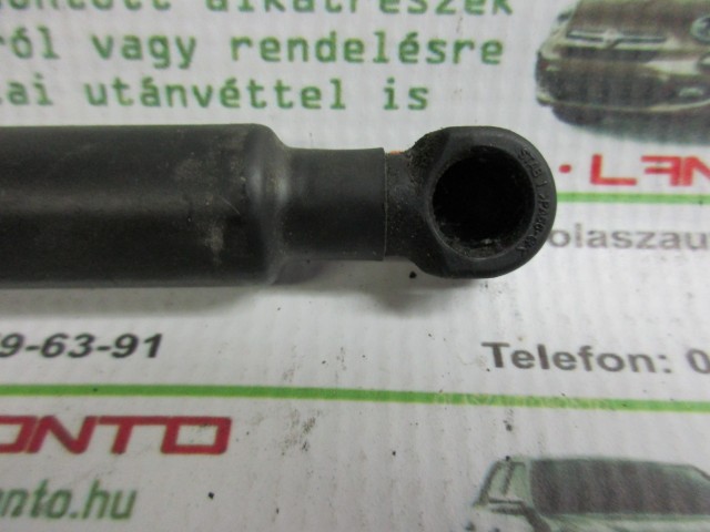 Alfa Romeo Gt csomagtérajtó teleszkóp 50508060