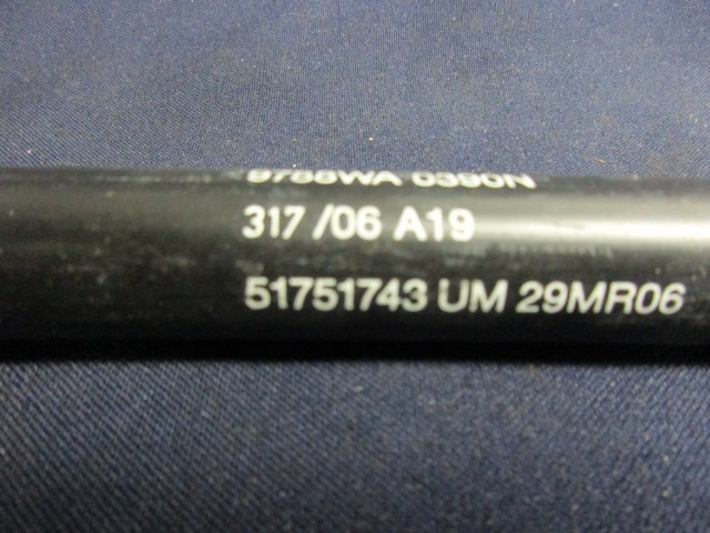 Fiat Bravo 2007-2014 csomagtérajtó teleszkóp 51751743