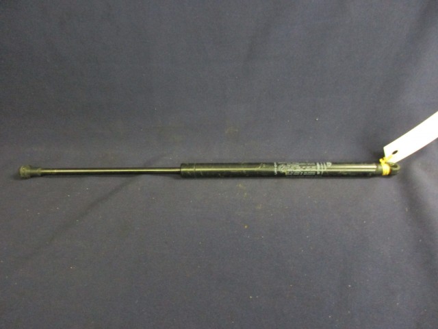 Fiat 500 51785412 számú csomagtérajtó teleszkóp