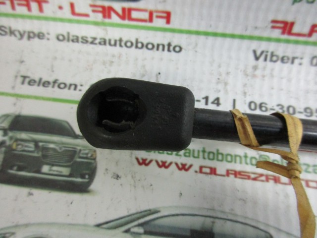 Alfa Romeo Brera csomagtérajtó teleszkóp 60694616