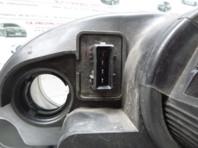 Alfa Romeo 156 FL bal első lámpa