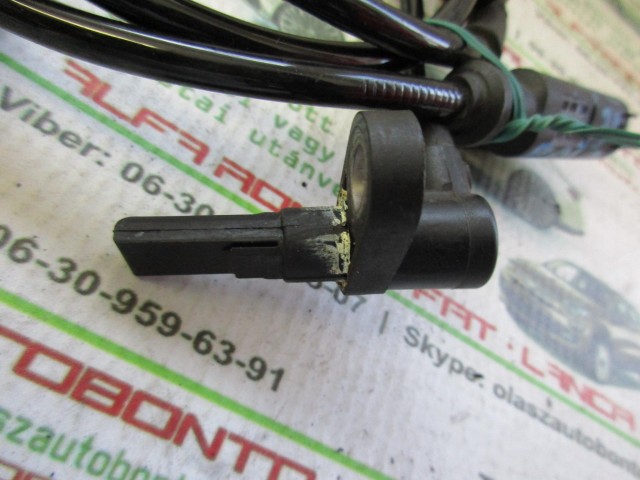 Fiat Panda III. 2012- első abs jeladó 0265008415