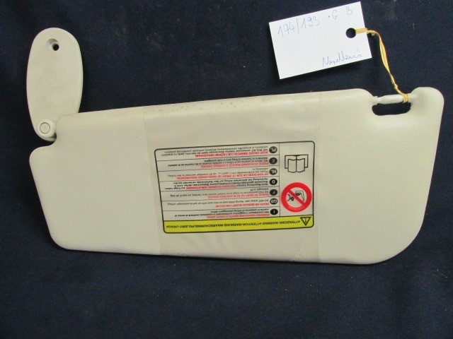 Fiat Grande Punto krém színű,tükrös, jobb oldali napellenző