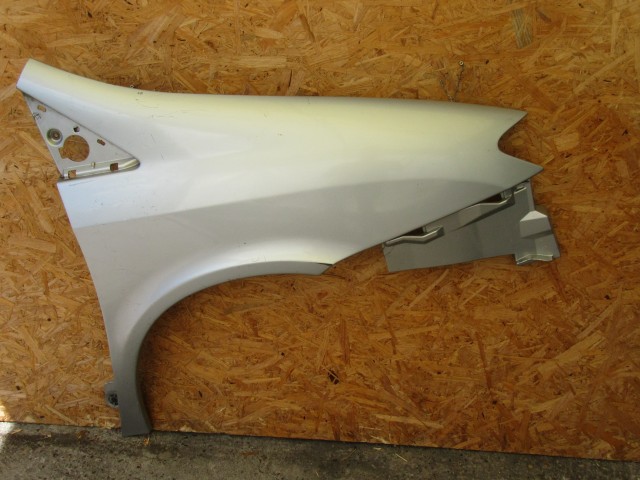 107393 Fiat Ulysse, Lancia Phedra ezüst színű, jobb első sárvédő 1493182088