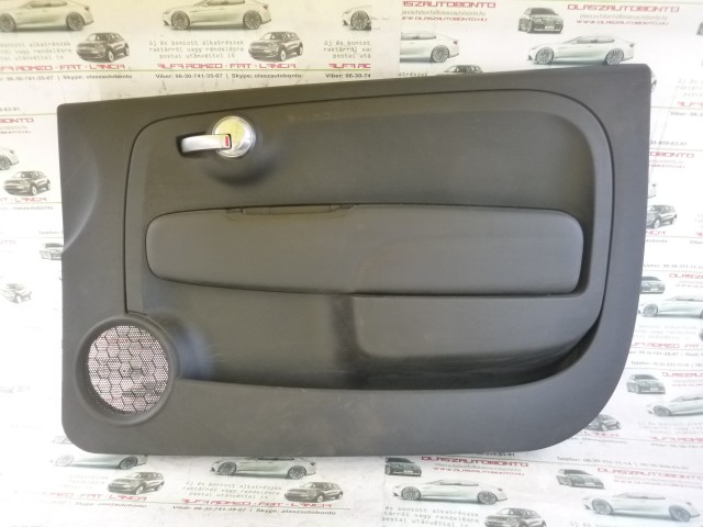 Kárpit305 Fiat 500 fekete színű, bőr, jobb első ajtókárpit