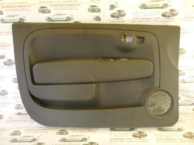 Kárpit338 Fiat 500 fekete színű, bőr, bal első ajtókárpit