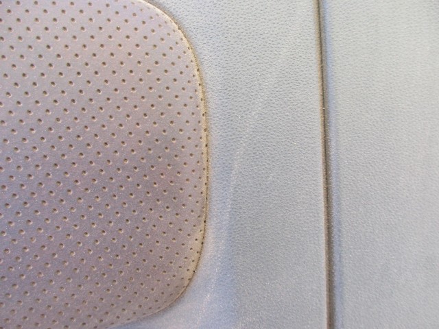 11196 Fiat 500 fekete színű, bőr, bal első ajtókárpit