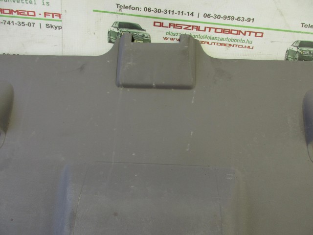 11226 Fiat Panda II. szürke színű, műanyag, csomagtér ajtókárpit