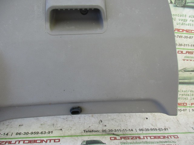 11226 Fiat Panda II. szürke színű, műanyag, csomagtér ajtókárpit