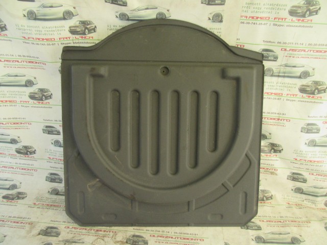 Alfa Romeo 147 csomagtér padló kárpit