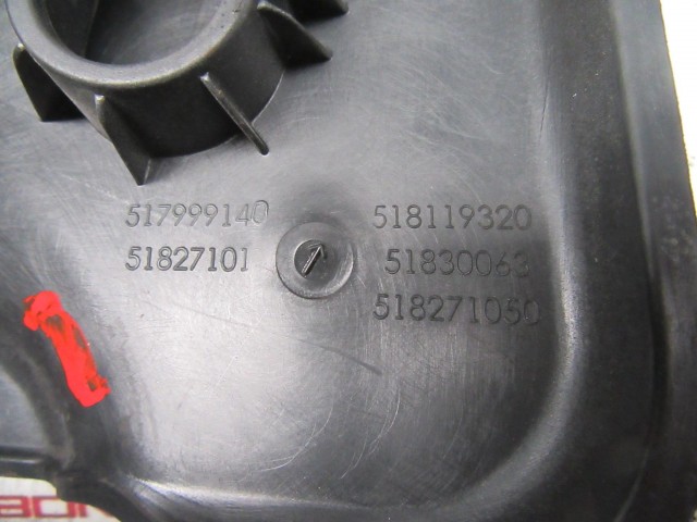 Lancia Delta 1,6 16v Diesel felső motorburkolat 51799914