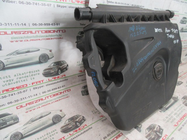 Lancia Delta 1,4 TB 16v motor burkolat