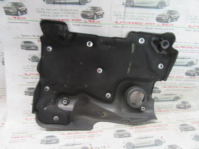 Fiat Grande Punto 1,9 8v Diesel motorburkolat 51780543